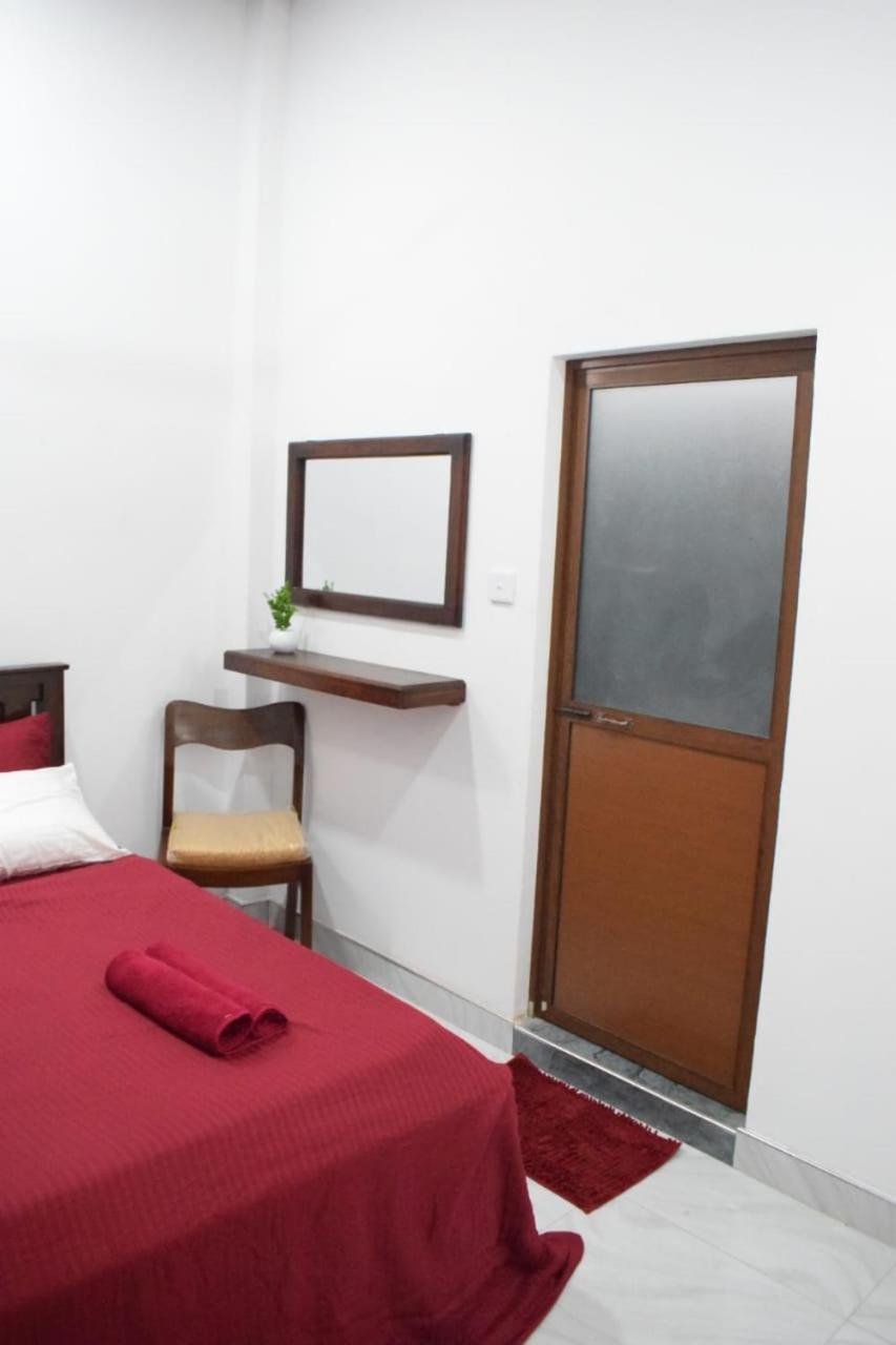 The Alexis'S Guest House Negombo Exterior foto