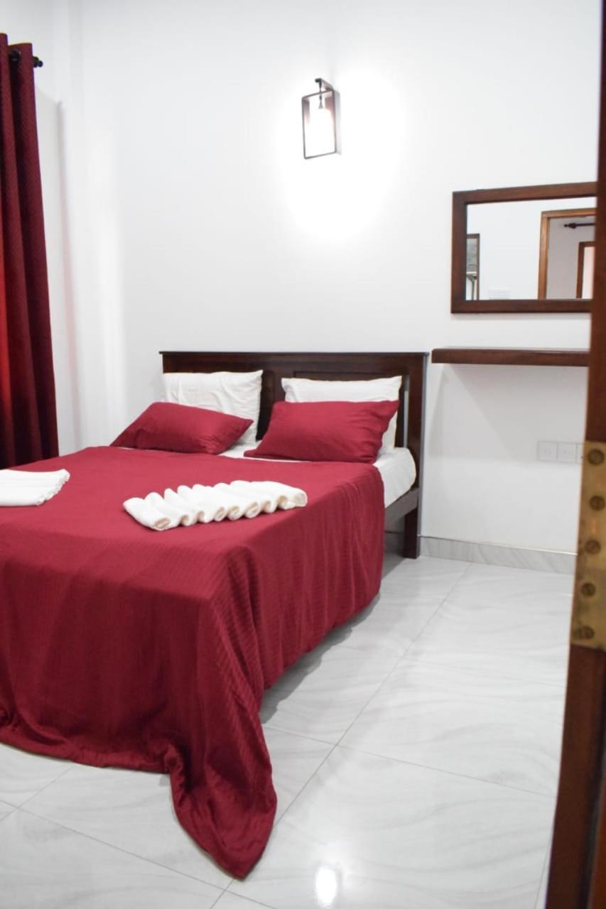 The Alexis'S Guest House Negombo Exterior foto
