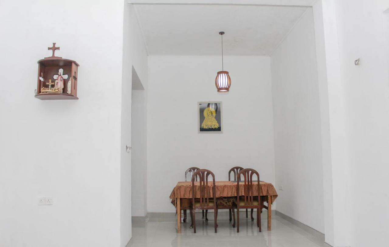 The Alexis'S Guest House Negombo Exterior foto